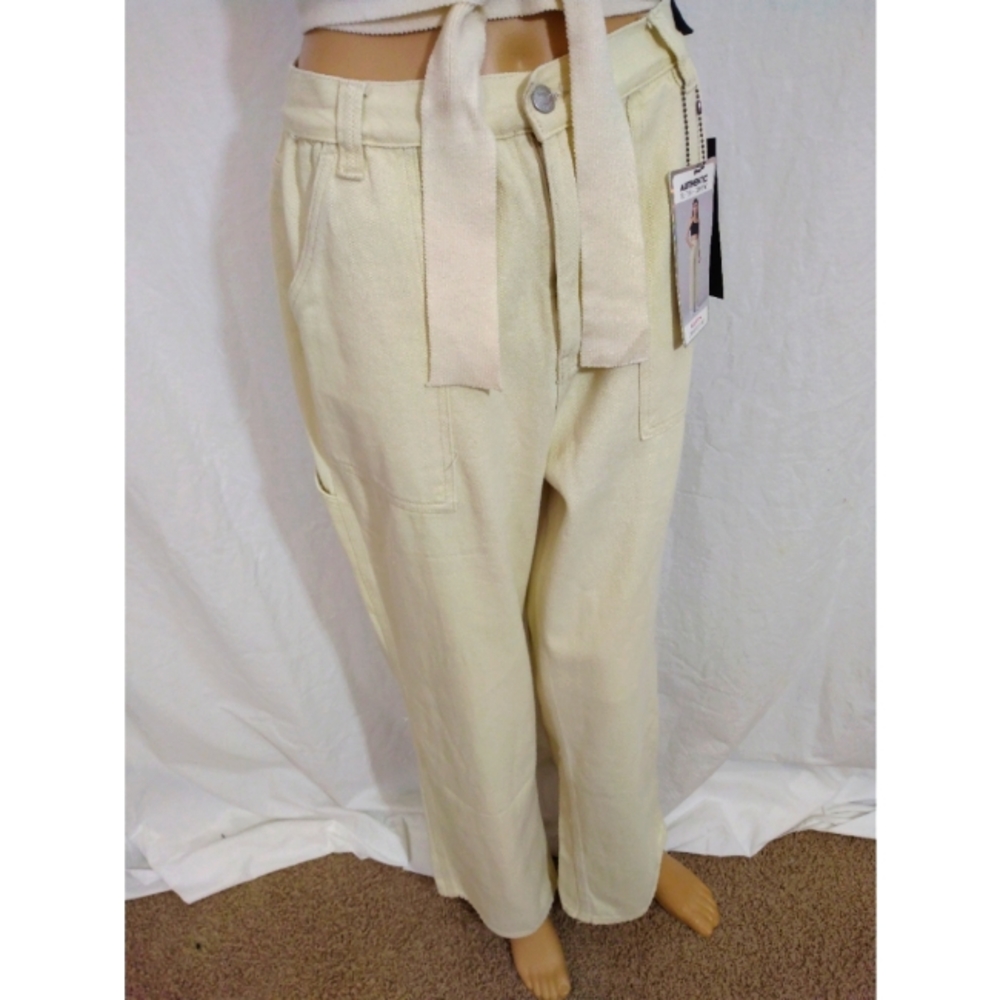 NWOT SIMPLE SOCIETY, AUTHENTIC SUPER HIGH RISE CARPENTER JEANS.